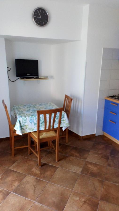 Antonio Apartman 2 Veli Losinj Bagian luar foto