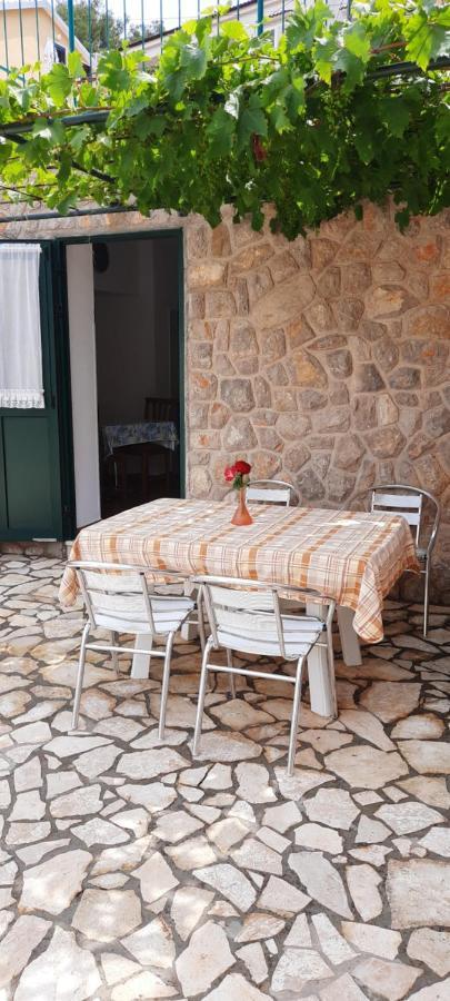 Antonio Apartman 2 Veli Losinj Bagian luar foto